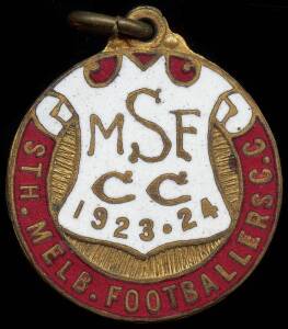 SOUTH MELBOURNE: Membership badges for South Melbourne Footballers C.C. for 1923-24; South Melbourne Cricket & Football Club (4) for 1968-69, 1969-70, 1970-71 & 1971-72; 1920s South Melb matchbox cover; "South Melbourne Swans/Herald for Footy" badge; East