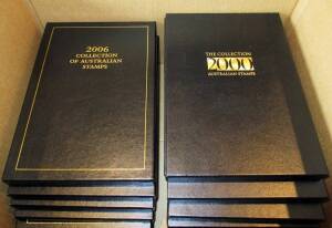 AUSTRALIA POST YEAR ALBUMS: 1981-85 Deluxe Editions and 1986-2006 Executive Editions. All with stamps in place and without plastic sleeves. FV. $1082.