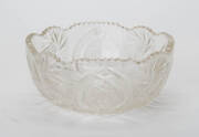 A fine quality Victorian cut glass circular bowl. English, circa 1900. 23cm diameter.