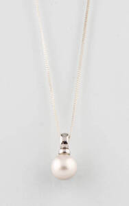 A South Sea pearl enhancer pendant, pearl 14mm, 18ct white gold, non-gold chain.