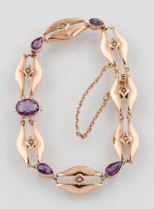 An amethyst bracelet, 9ct gold.