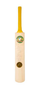 2001 25th ANNIVERSARY OF THE 1986 TIED TEST: Full size Cricket Bat signed by Australian team, with 10 signatures including Allan Border, Geoff Marsh & Dean Jones; plus Tim Zoehrer's Cap from the 2001 Tied Test Rematch (signed on brim by Tim Zoehrer).